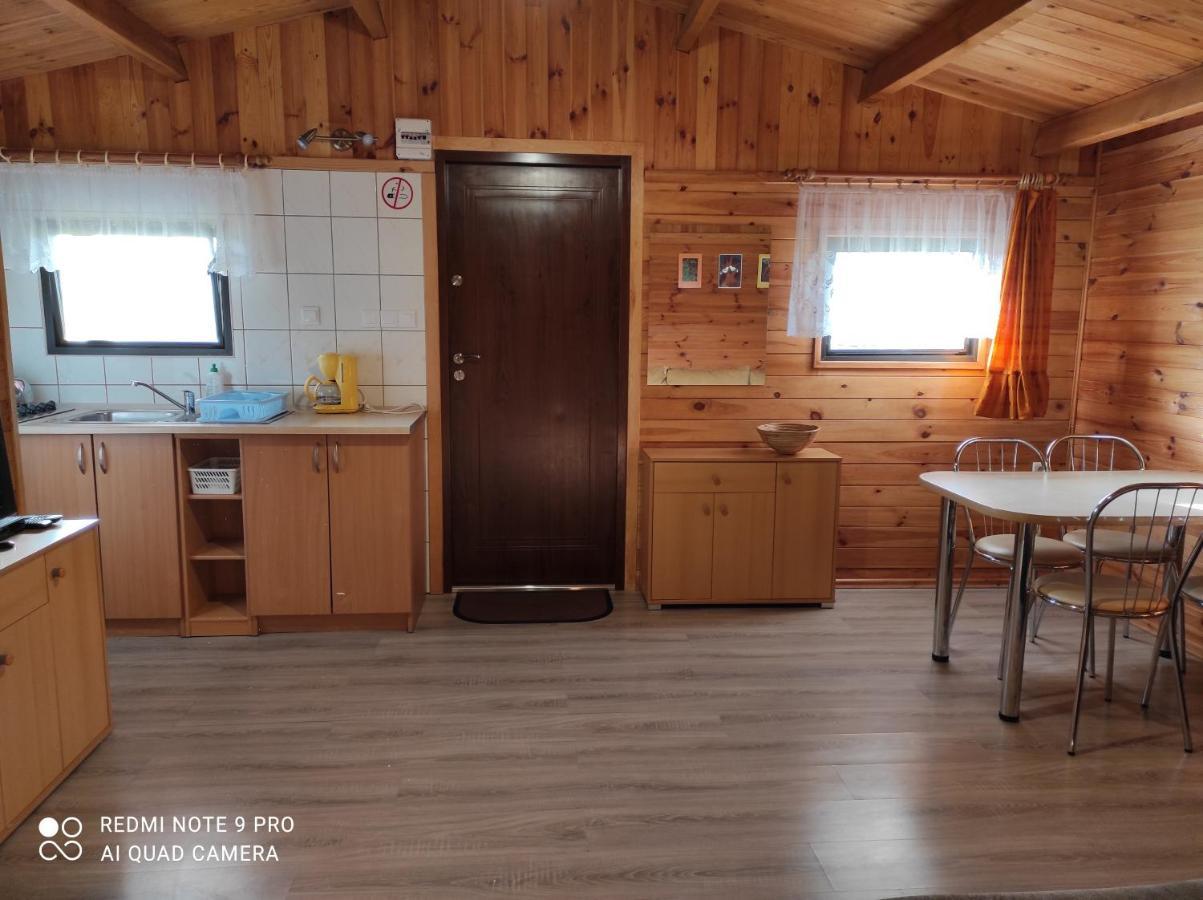 Domki Letniskowe "Dorcia" Łeba Exterior foto